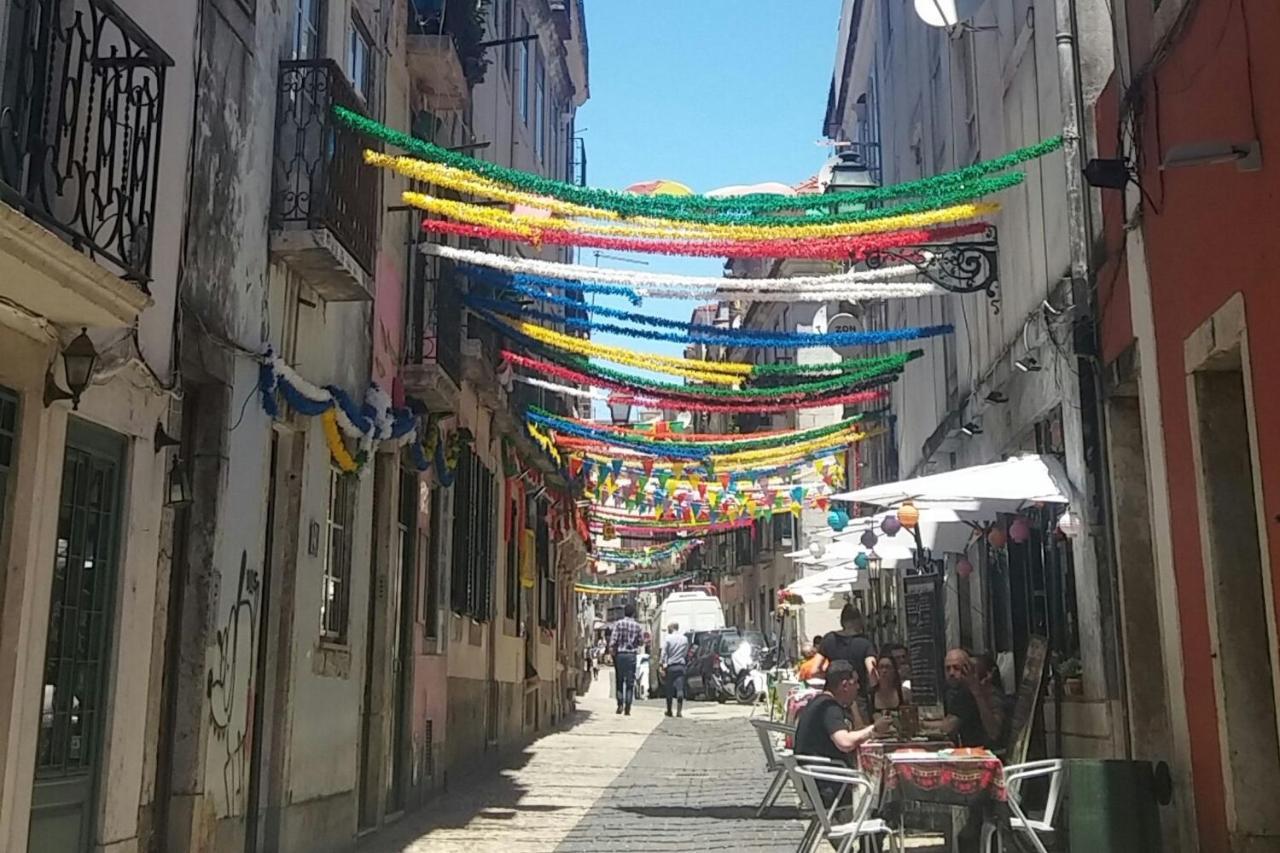 Amazing Camoes - Chiado, Apartment Lisbon